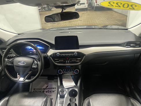 Used 2022 Ford Escape SEL w/ Technology Package AWD/4WD image 14