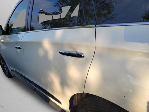 Used 2015 INFINITI QX60 FWD w/ Premium Package image 25