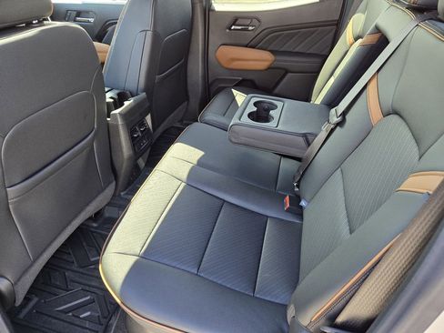 New 2026 GMC Canyon AT4 AWD/4WD image 39