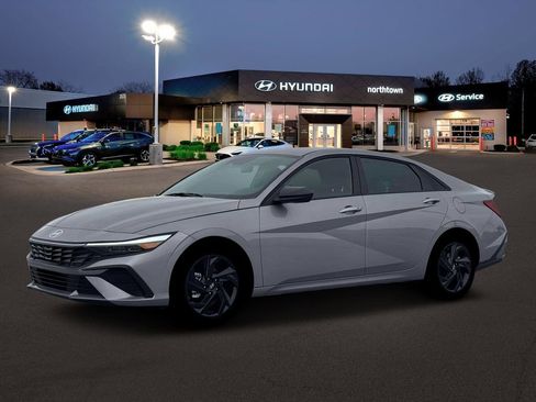 New 2026 Hyundai Elantra Sport image 2