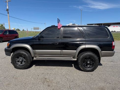 Used 1999 Toyota 4Runner Limited image 5