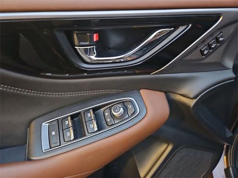 Used 2022 Subaru Outback Touring XT image 24