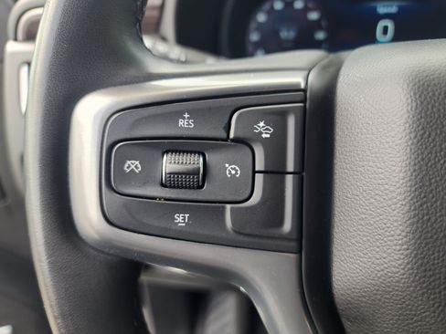 Used 2024 Chevrolet Suburban LT AWD/4WD image 29