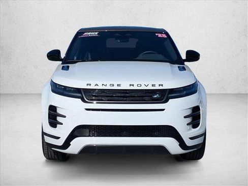 Used 2025 Land Rover Range Rover Evoque Dynamic SE image 2