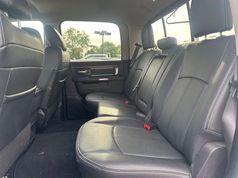 Used 2019 RAM 1500 Laramie image 8
