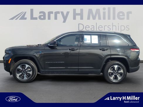 Used 2024 Jeep Grand Cherokee Limited 4xe w/ Luxury Tech Group II image 2