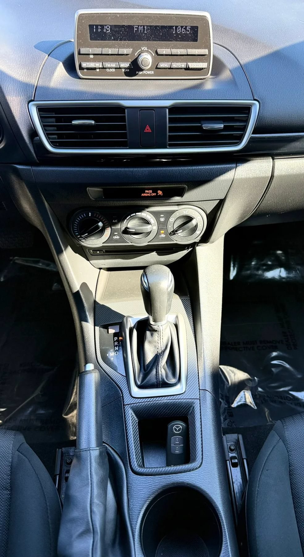 Used 2014 MAZDA MAZDA3 i Sport FWD image 16