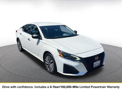 Used 2025 Nissan Altima 2.5 SV