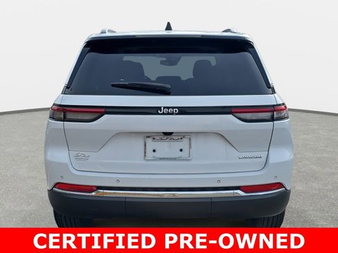 Used 2023 Jeep Grand Cherokee Laredo image 6