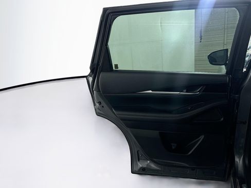 Used 2025 INFINITI QX60 Pure FWD image 25