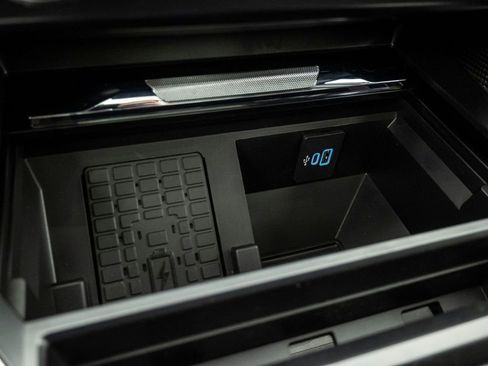 Used 2024 Ford F250 Lariat w/ Lariat Ultimate Package image 17