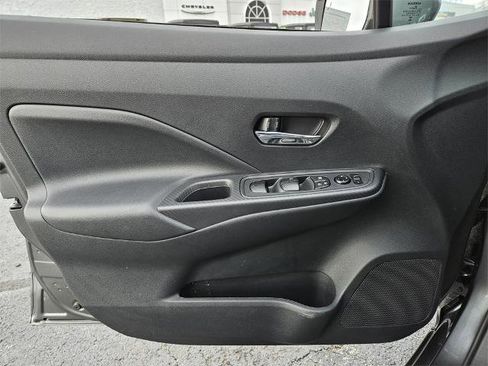 Certified 2025 Nissan Versa SV w/ Trunk Package image 27