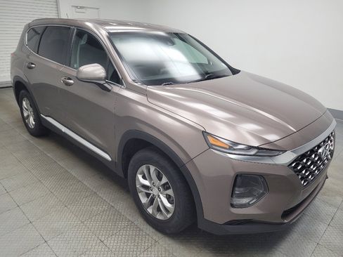 Used 2019 Hyundai Santa Fe SE AWD/4WD image 10