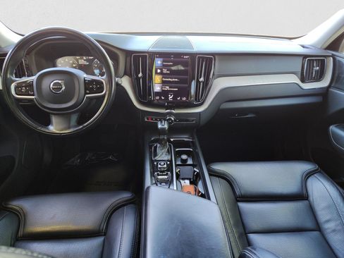Used 2021 Volvo XC60 T5 Inscription w/ Climate Package AWD/4WD image 13