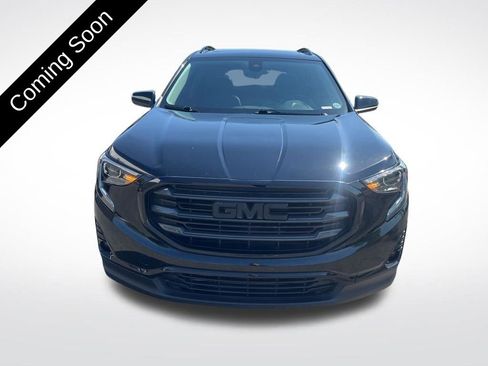 Used 2019 GMC Terrain SLT w/ Preferred Package image 2