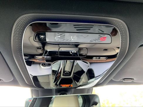 Used 2023 Mercedes-Benz C 300 Sedan image 31