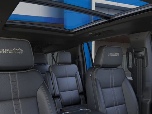 New 2025 Chevrolet Suburban High Country image 48