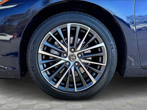 Used 2022 Lexus ES 350 w/ Premium Package image 24