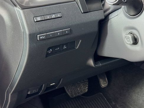Used 2024 Lexus GX 550 AWD/4WD image 10