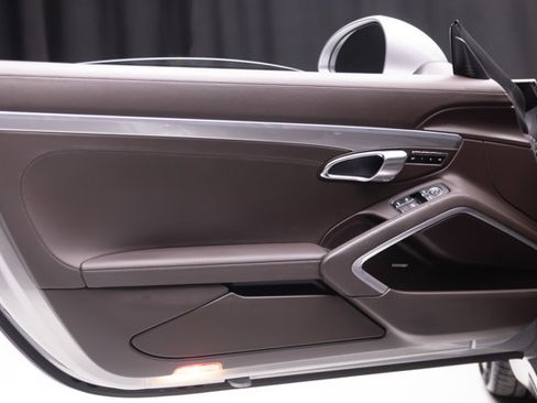 Used 2017 Porsche 911 Carrera RWD image 58