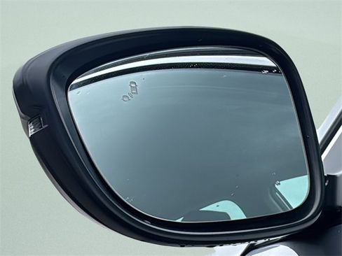 Certified 2021 Honda Accord EX-L image 11