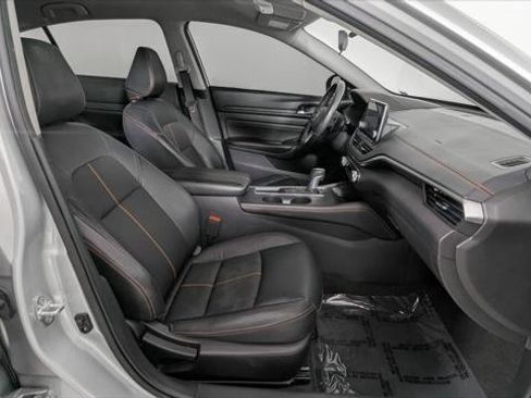 Used 2022 Nissan Altima 2.5 SR FWD image 23