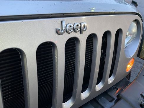 Used 2014 Jeep Wrangler Unlimited Sport w/ Quick Order Package 24S image 15