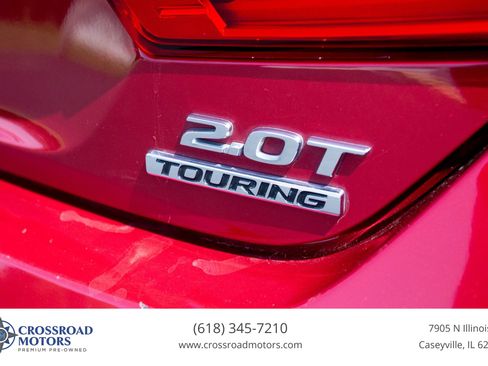 Used 2018 Honda Accord Touring image 13