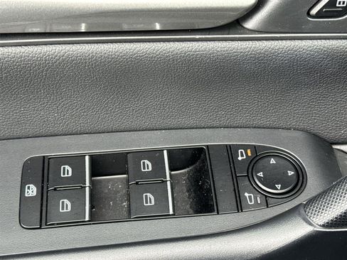 Used 2024 MAZDA CX-50 AWD 2.5 S w/ Cargo Package image 23