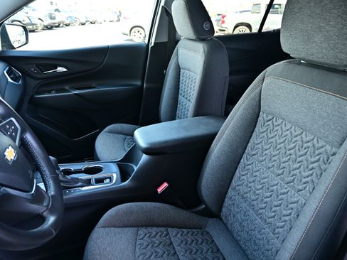 Used 2022 Chevrolet Equinox LT FWD image 22