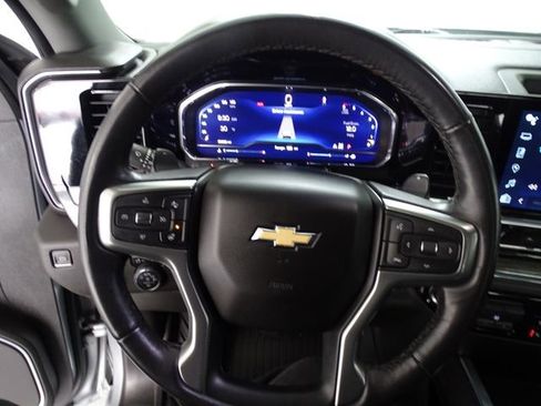 Used 2023 Chevrolet Silverado 1500 LTZ image 6