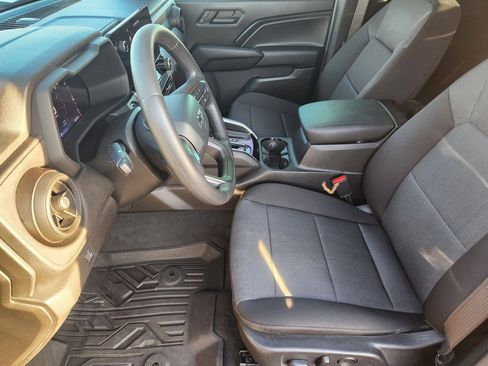 Used 2023 Chevrolet Colorado Trail Boss AWD/4WD image 14