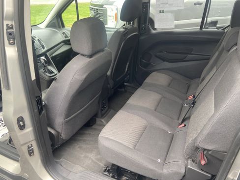 Used 2016 Ford Transit Connect XL FWD image 8