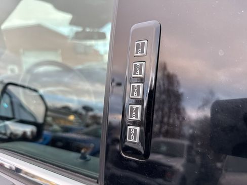 Certified 2023 Ford F350 Platinum w/ FX4 Off-Road Package image 16