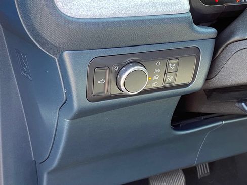 Used 2022 Ford Maverick XLT FWD image 12