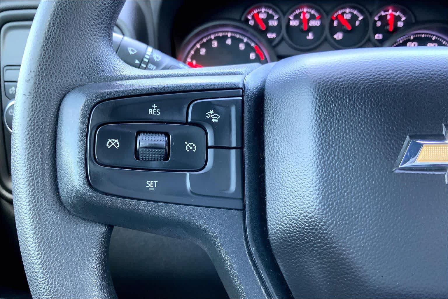 Used 2022 Chevrolet Silverado 1500 Custom RWD image 24