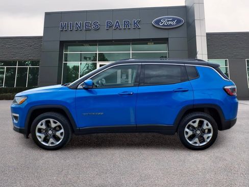 Used 2019 Jeep Compass Limited AWD/4WD image 4