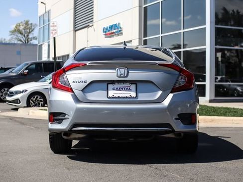 Used 2019 Honda Civic EX image 10