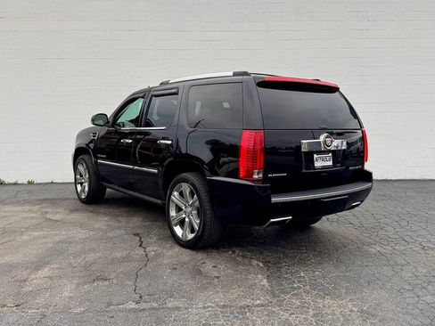 Used 2014 Cadillac Escalade Platinum image 5