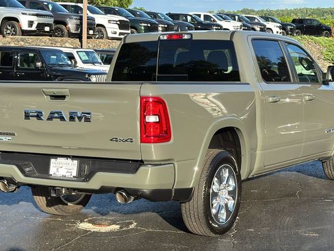 Used 2026 RAM 1500 Big Horn AWD/4WD image 7