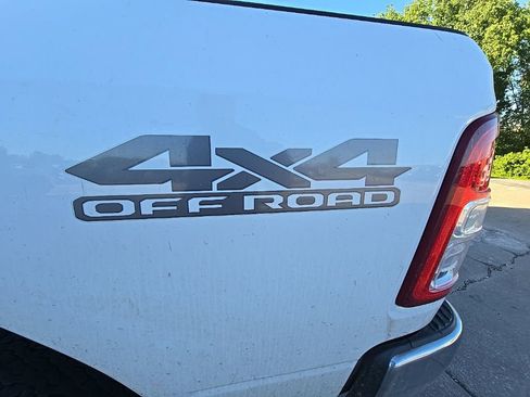 Used 2021 RAM 2500 Big Horn w/ Level 1 Equipment Group AWD/4WD image 14