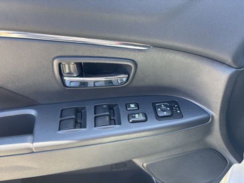 Used 2025 Mitsubishi Outlander Sport ES AWD/4WD image 10