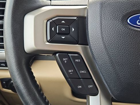 Used 2021 Ford F250 Lariat w/ Chrome Package AWD/4WD image 28