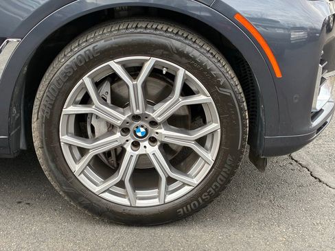 Used 2021 BMW X7 xDrive40i w/ Premium Package image 71