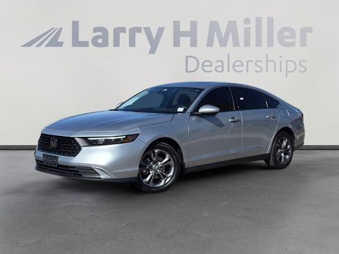 Used 2023 Honda Accord EX image 1