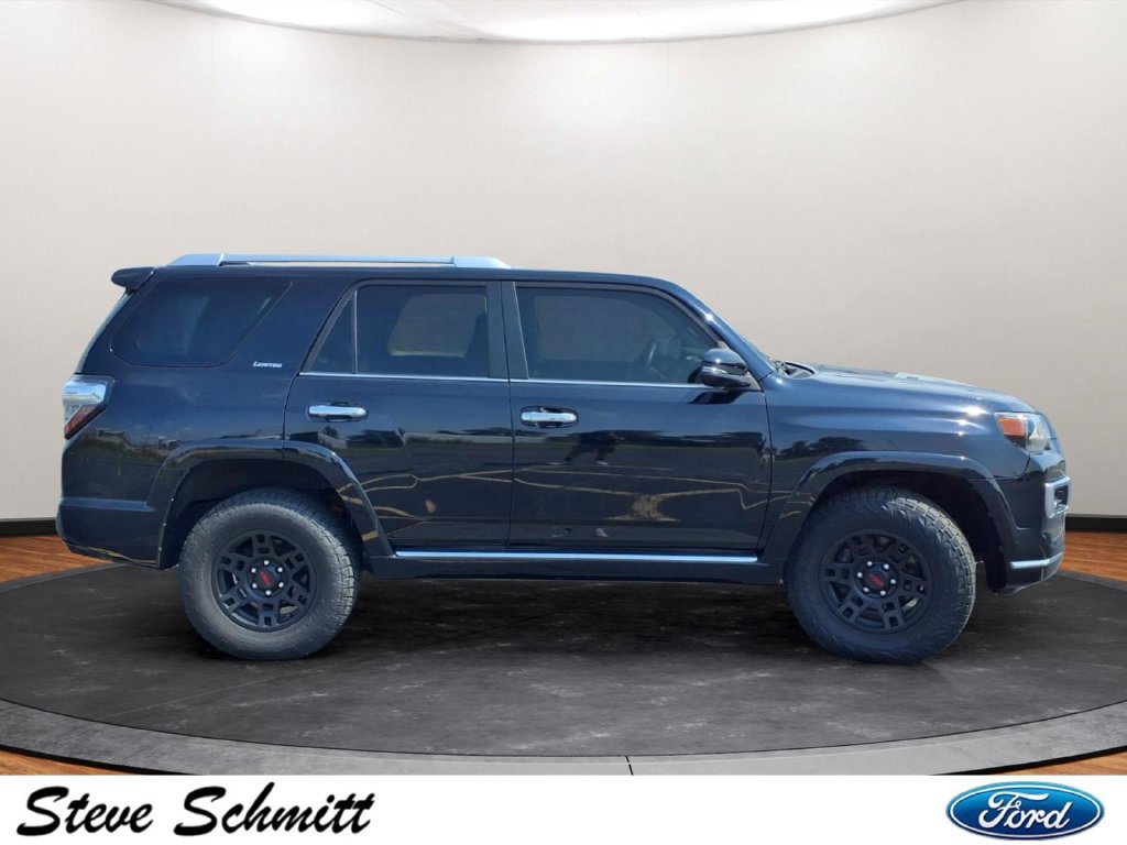 Used 2022 Toyota 4Runner Limited AWD/4WD image 27