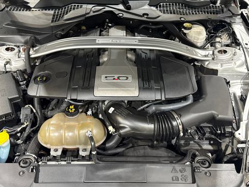 Used 2019 Ford Mustang GT Premium RWD image 36