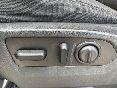 Used 2021 Chevrolet Silverado 1500 W/T w/ WT Value Package image 17