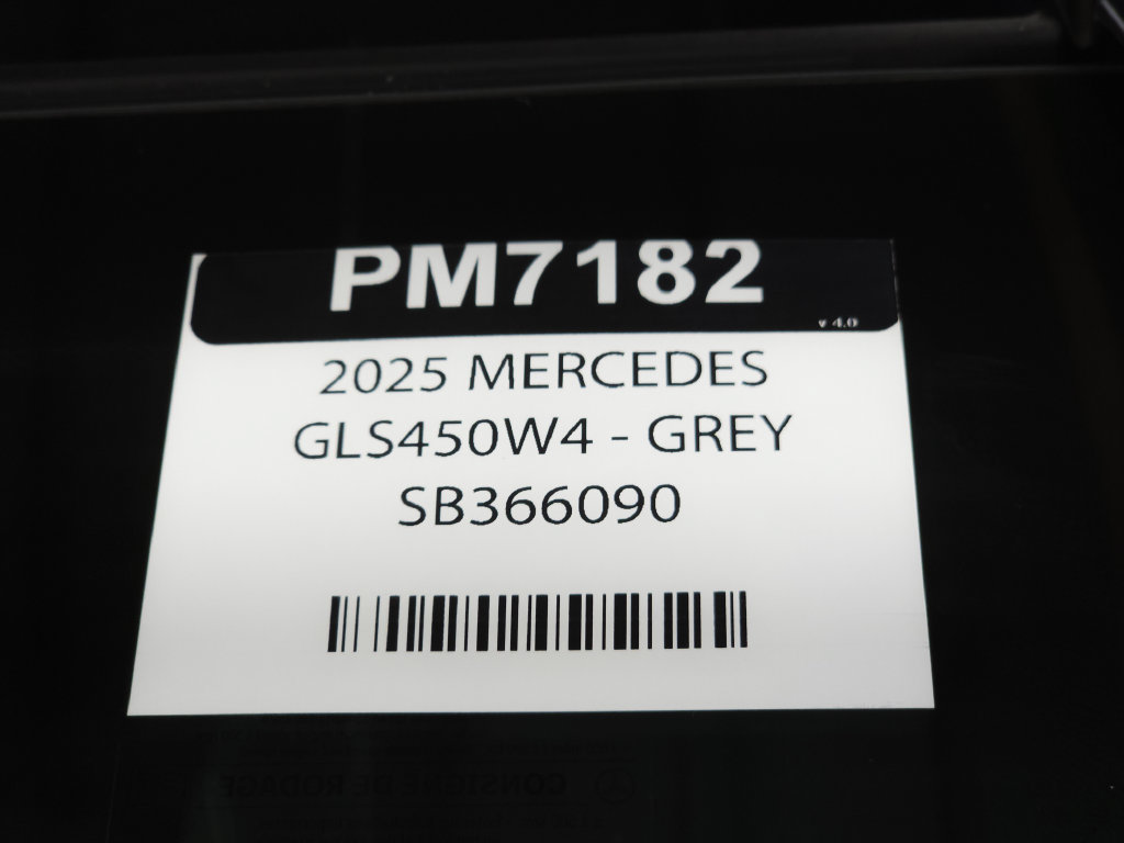 Certified 2025 Mercedes-Benz GLS 450 4MATIC image 39