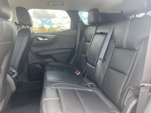 Used 2023 Chevrolet Blazer LT image 12